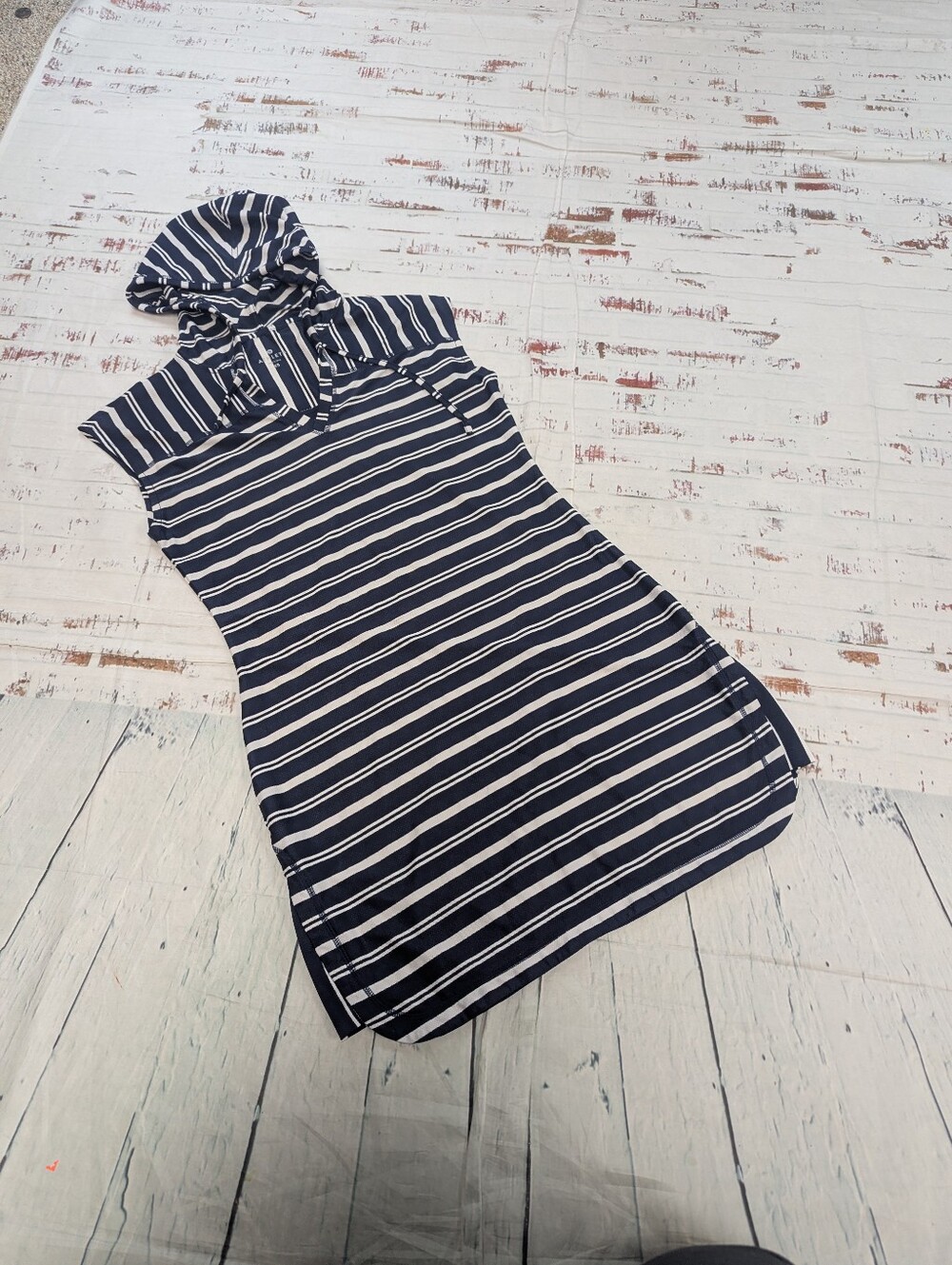 Athleta Wick It Hooded Coverup Dress